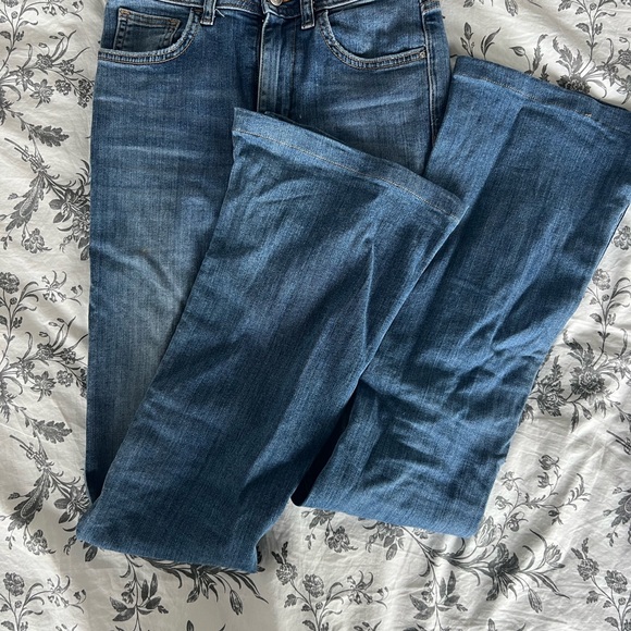 Flare jeans with buttons - Picture 3 of 4